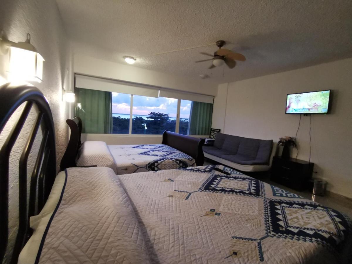 Suites Brisas Cancún Eksteriør billede